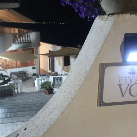 Verzavò Bed & Breakfast 4*