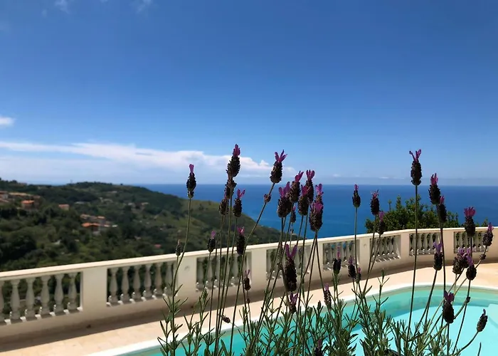 Verzavo 住宿加早餐酒店