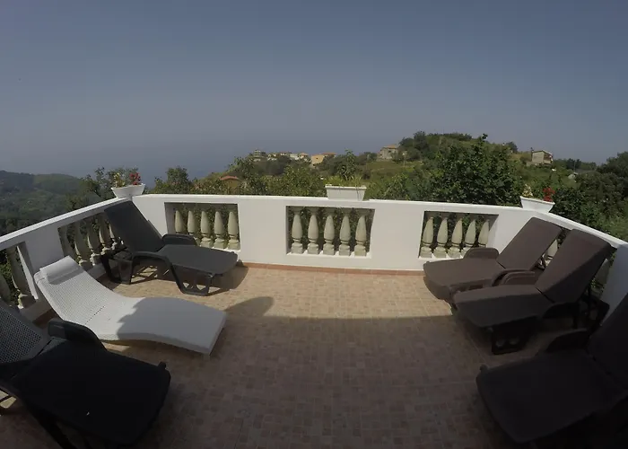 住宿加早餐酒店 Verzavo 4*